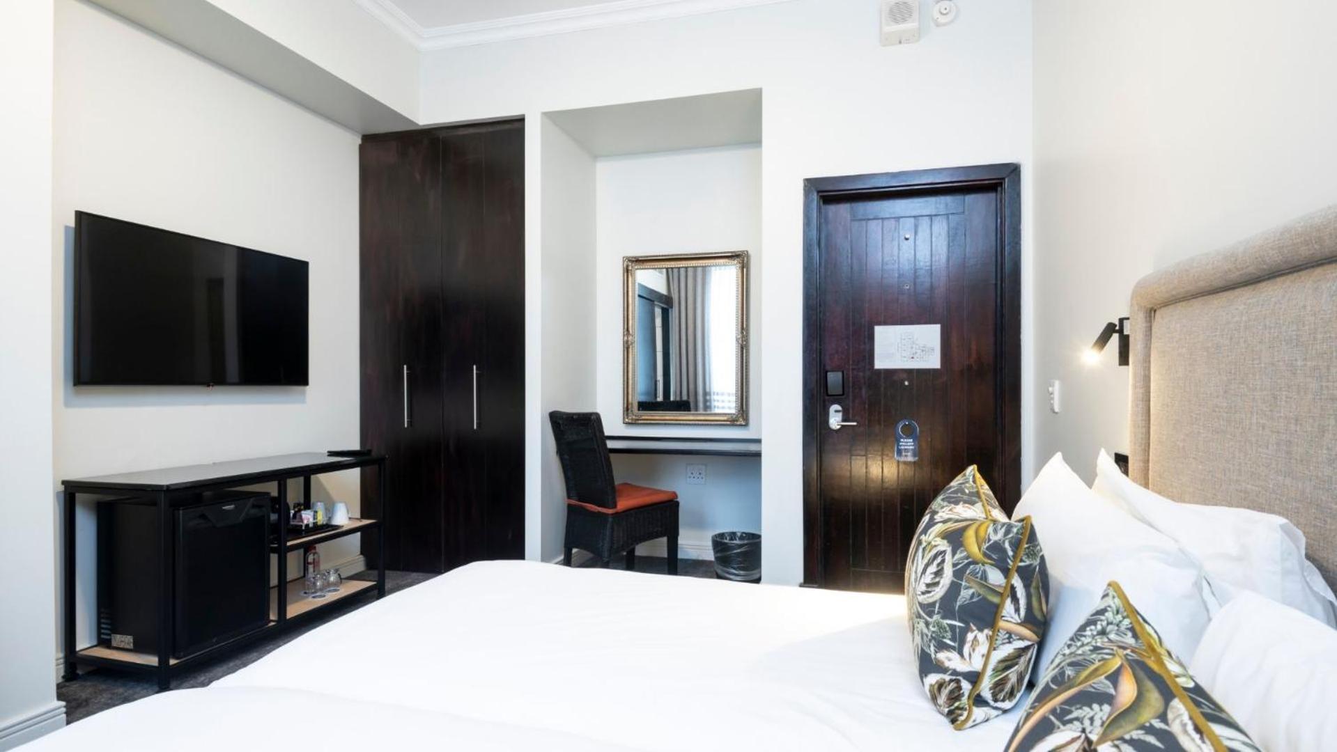 Anew Hotel Hilton Pietermaritzburg Exterior foto